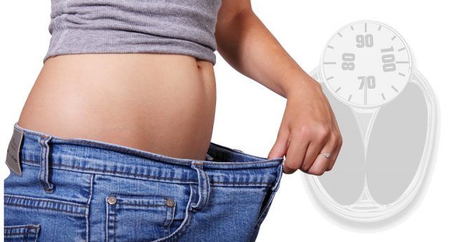slăbire la 50 de ani apa calda cu lamaie te ajuta sa slabesti