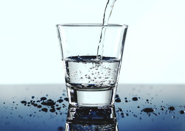 apă minerală pentru bolile articulare