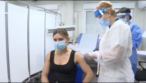 simona halep s-a vaccinat