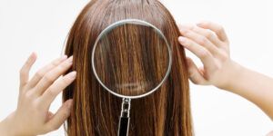 În firul de păr se pot „citi” intoxicațiile cu metale periculoase sau nivelul stresului. Ce este analiza minerală tisulară sau analiza firului de păr