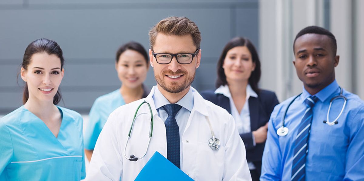 Se fac angajări masive chiar acum! Este o nevoie uriașă de medici