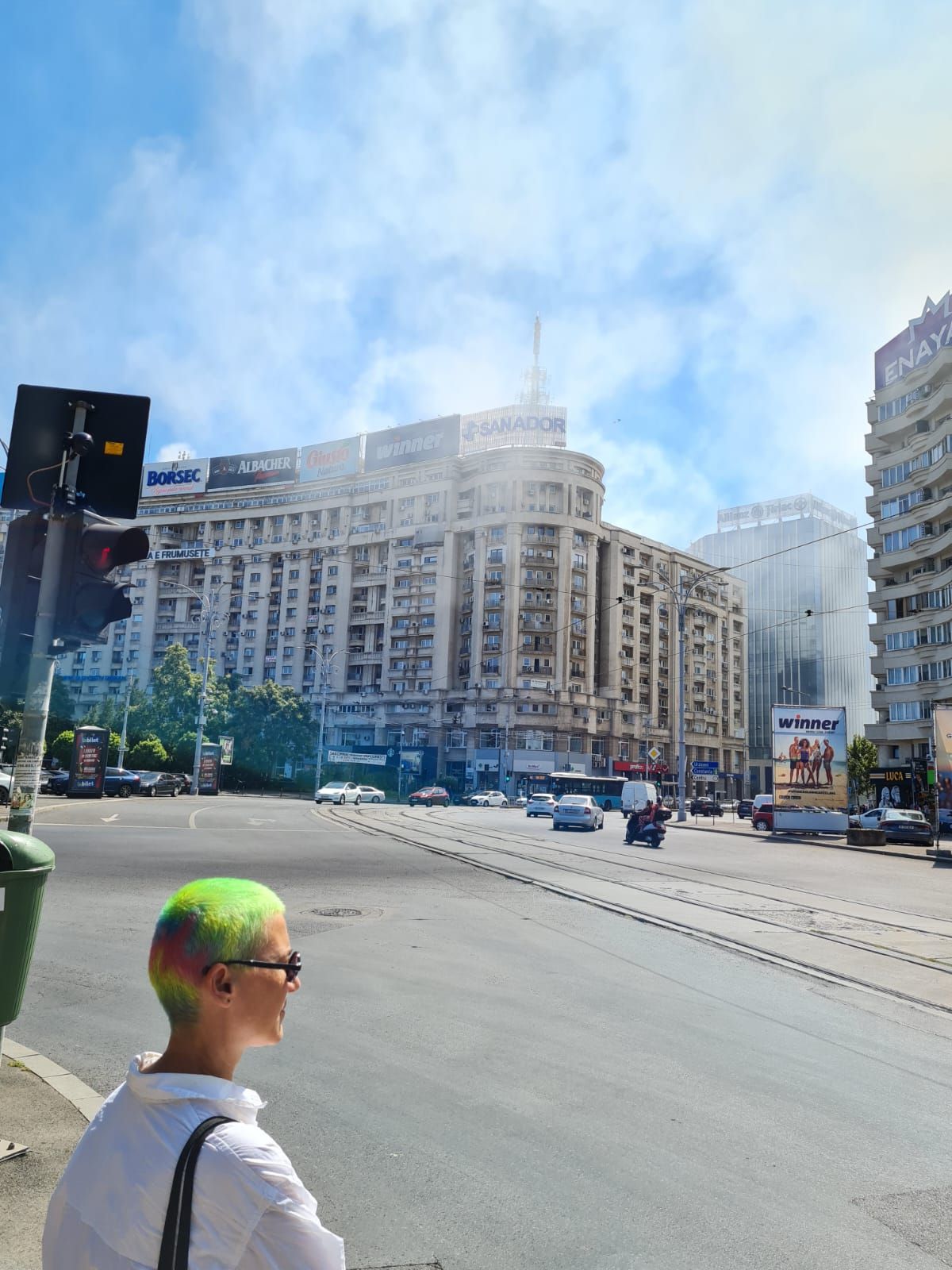 Incendiu restaurant Mărul de Aur