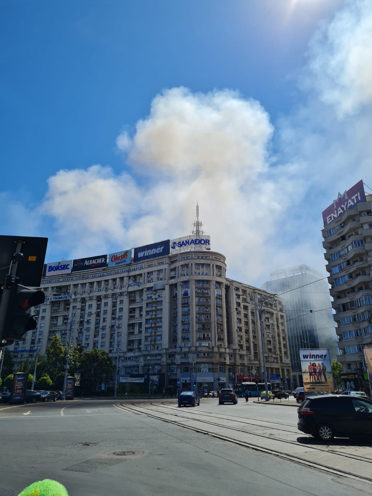Incendiu restaurant Mărul de Aur
